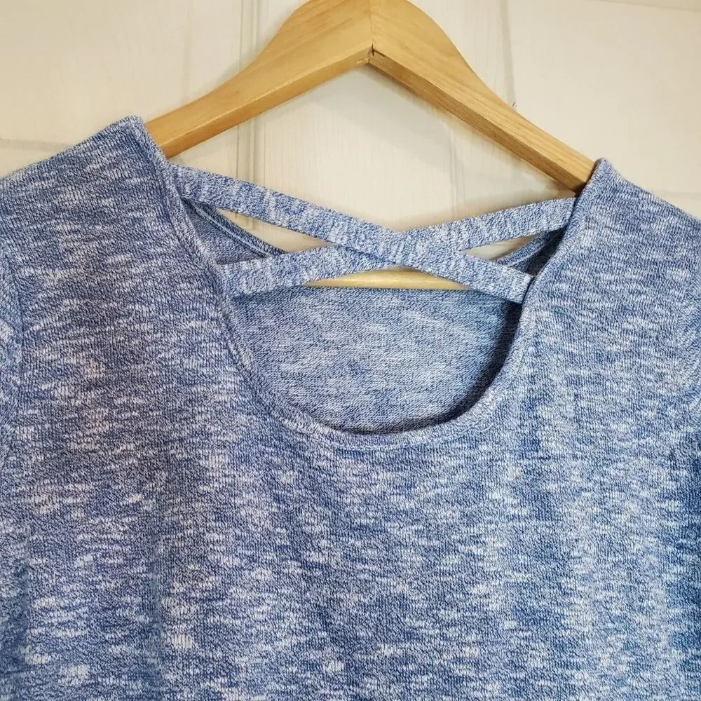 The childrens place large 10-12 girls long sleeve blue thin sweater